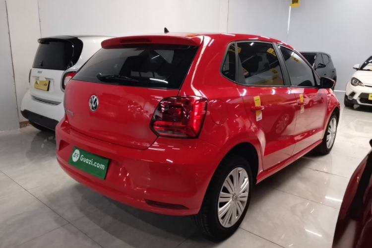 Used Volkswagen Polo 2016 1.6L Automatic Comfort Model Rear Right 45 Deg