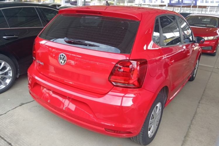 Used Volkswagen Polo 2016 1.4L Manual Fashion Model Rear Right 45 Deg