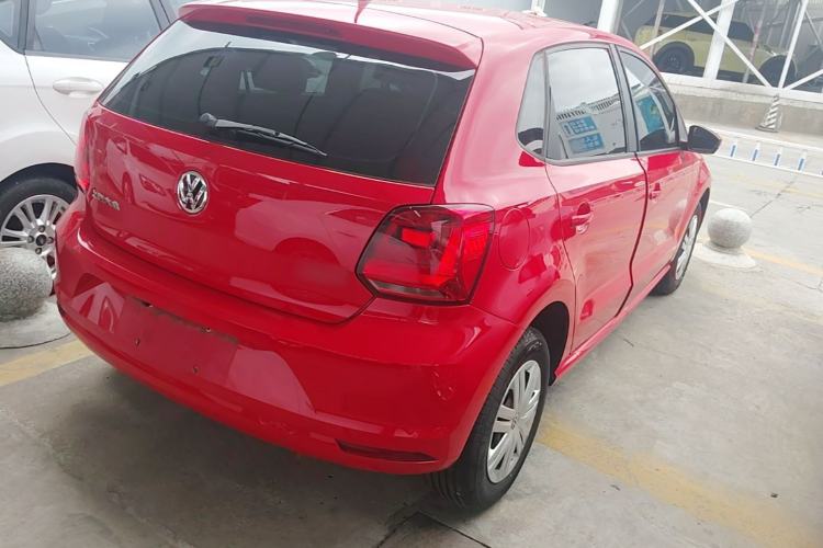Used Volkswagen Polo 2016 1.4L Manual Fashion Model Rear Right 45 Deg