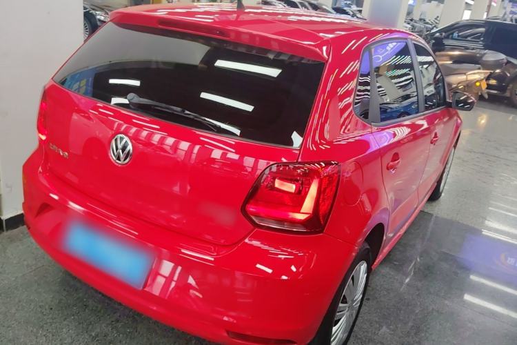 Used Volkswagen Polo 2016 1.6L Automatic Comfort Model Rear Right 45 Deg