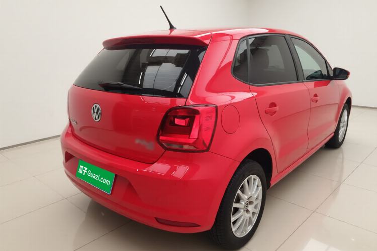 Used Volkswagen Polo 2016 1.6L Automatic Comfort Model Rear Right 45 Deg