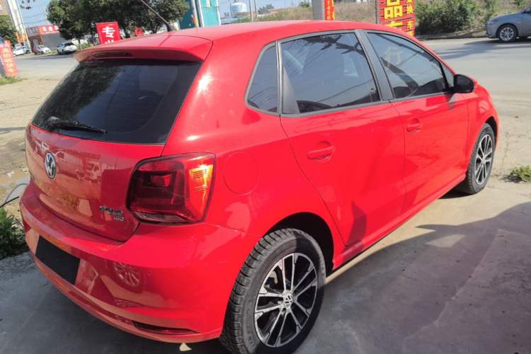 Used Volkswagen Polo 2016 1.6L Automatic Comfort Model Rear Right 45 Deg