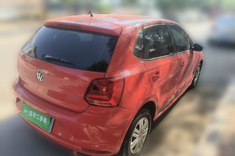 Used Volkswagen Polo 2016 1.4L Manual Fashion Model Rear Right 45 Deg
