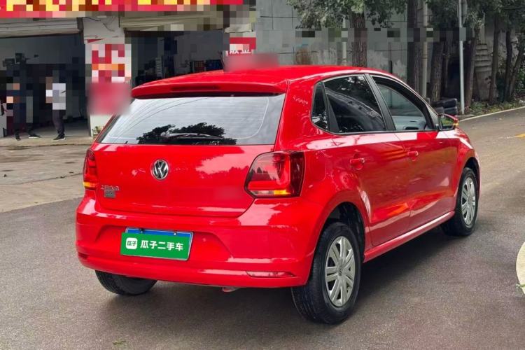 Used Volkswagen Polo 2016 1.4L Manual Fashion Model Rear Right 45 Deg