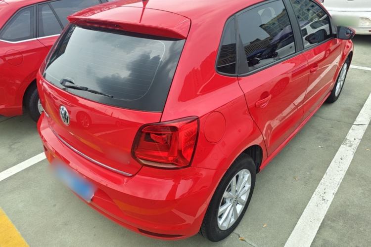 Used Volkswagen Polo 2016 1.6L Automatic Luxury Model Rear Right 45 Deg