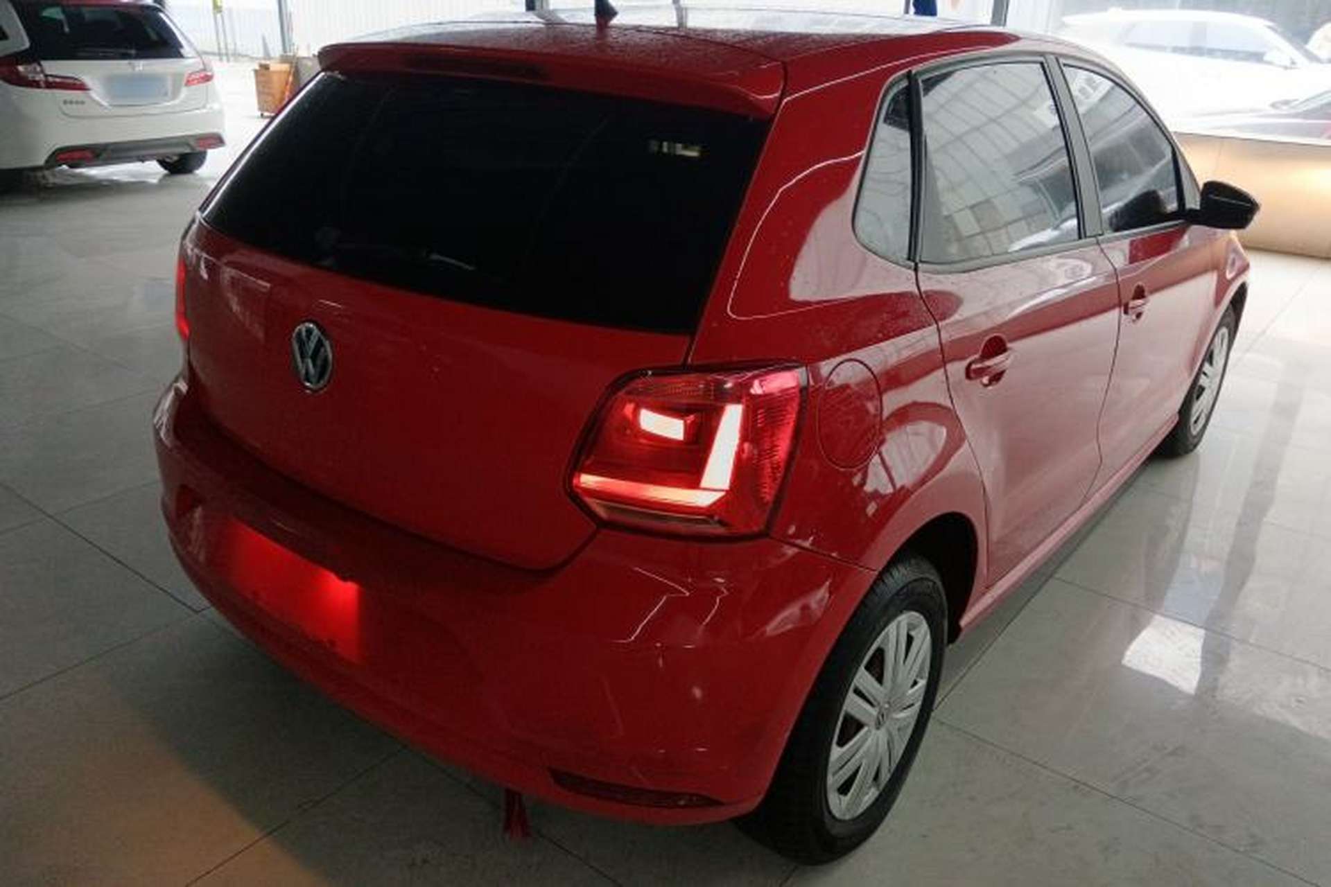 Used Volkswagen Polo 2016 1.4L Automatic Trendy Model Rear Right 45 Deg