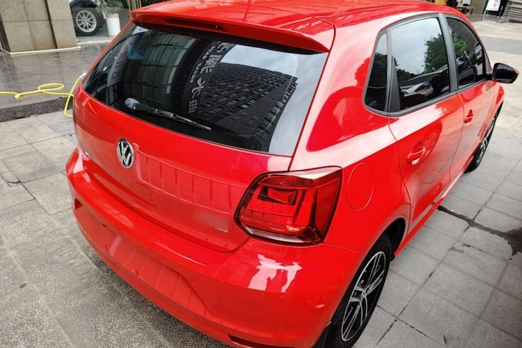 Used Volkswagen Polo 2016 1.6L Automatic Comfort Model Rear Right 45 Deg