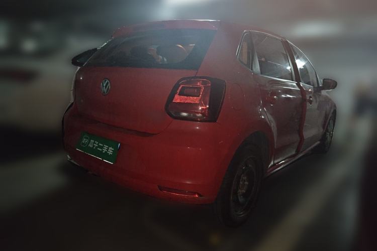 Used Volkswagen Polo 2016 1.6L Automatic Comfort Model Rear Right 45 Deg