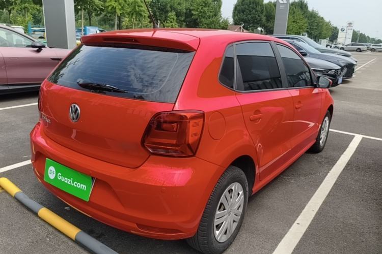 Used Volkswagen Polo 2016 1.4L Manual Fashion Model Rear Right 45 Deg