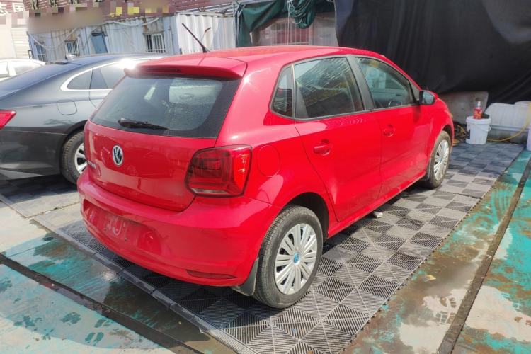 Used Volkswagen Polo 2016 1.6L Automatic Comfort Model Rear Right 45 Deg
