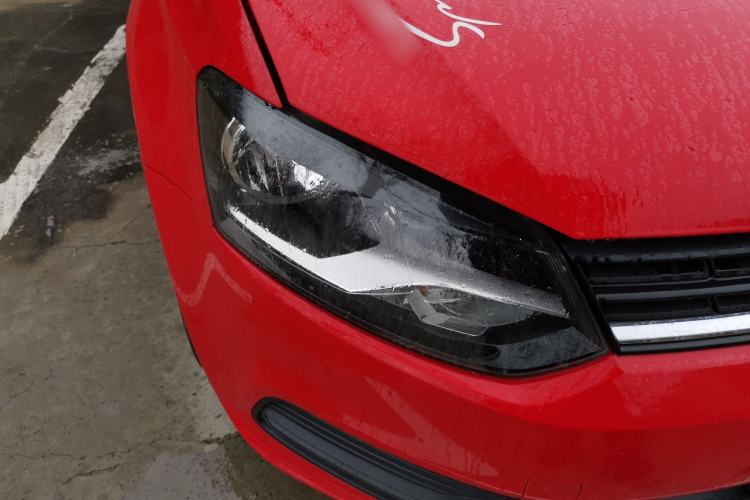 Used Volkswagen Polo 2016 1.4L Automatic Trendy Model Right Front Headlight