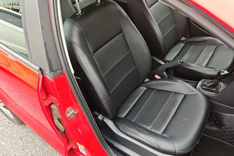 Used Volkswagen Polo 2016 1.4L Automatic Trendy Model Right Front Seat
