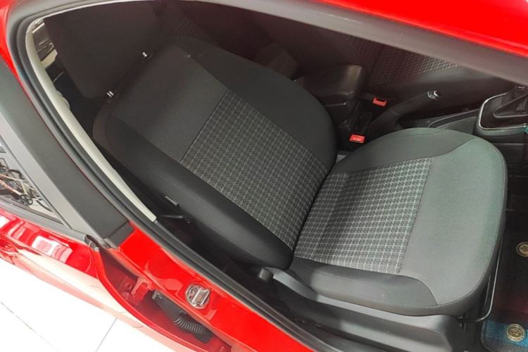 Used Volkswagen Polo 2016 1.6L Automatic Comfort Model Right Front Seat