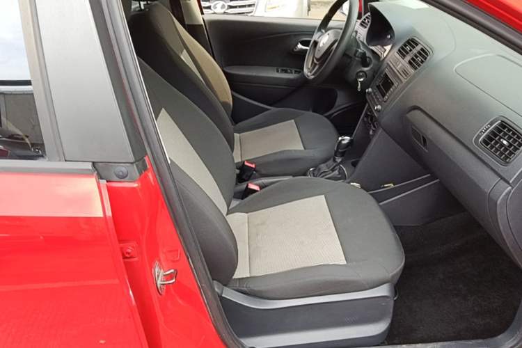 Used Volkswagen Polo 2016 1.4L Automatic Trendy Model Right Front Seat