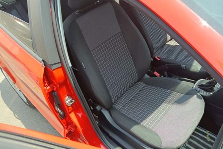 Used Volkswagen Polo 2016 1.6L Automatic Comfort Model Right Front Seat