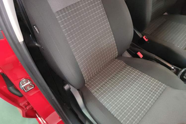 Used Volkswagen Polo 2016 1.6L Automatic Comfort Model Right Front Seat