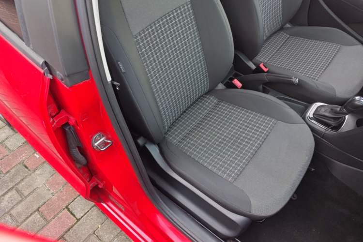 Used Volkswagen Polo 2016 1.6L Automatic Comfort Model Right Front Seat