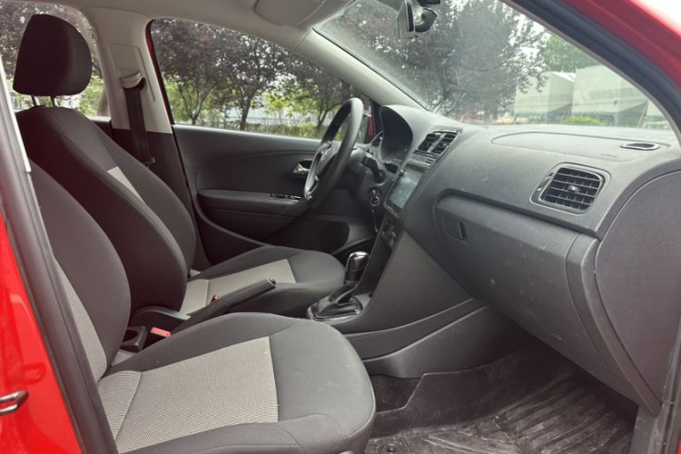 Used Volkswagen Polo 2016 1.4L Automatic Trendy Model Right Front Seat