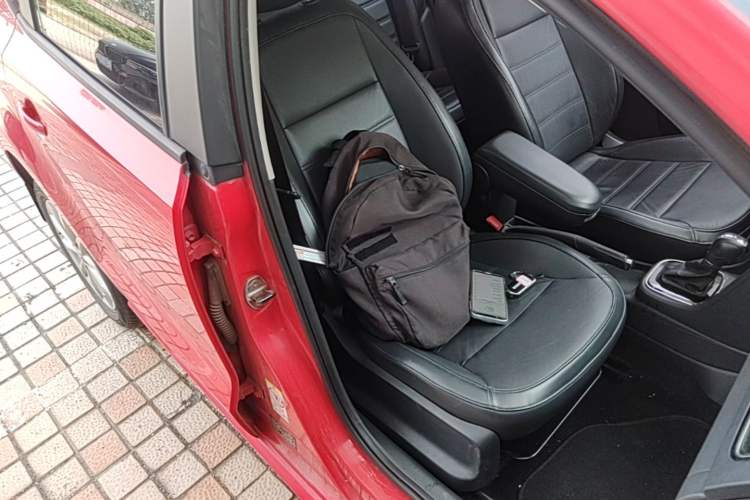 Used Volkswagen Polo 2016 1.6L Automatic Luxury Model Right Front Seat