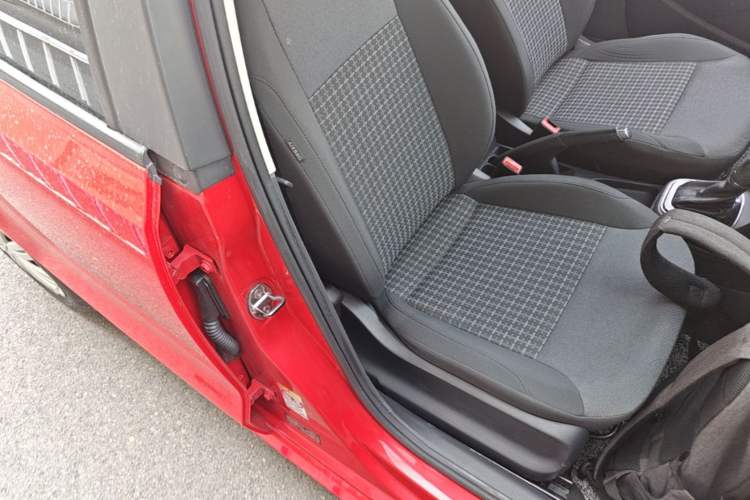 Used Volkswagen Polo 2016 1.6L Automatic Comfort Model Right Front Seat