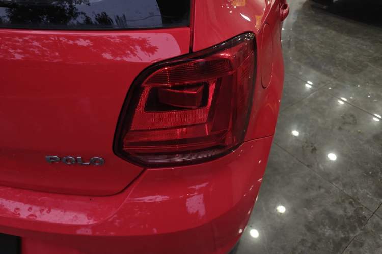 Used Volkswagen Polo 2016 1.4L Automatic Trendy Model Right Rear Taillight