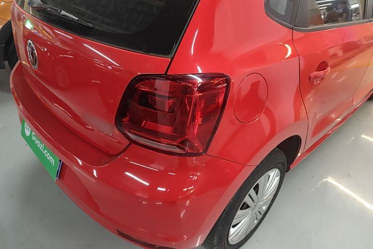 Used Volkswagen Polo 2016 1.6L Automatic Comfort Model Right Rear Taillight