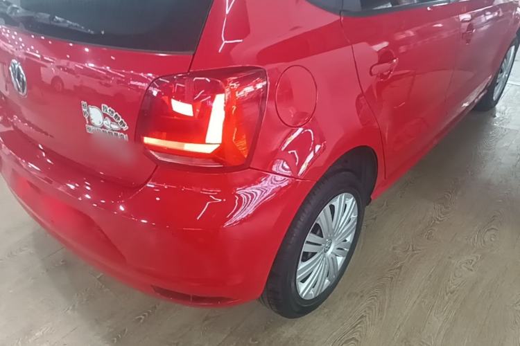 Used Volkswagen Polo 2016 1.6L Automatic Comfort Model Right Rear Taillight