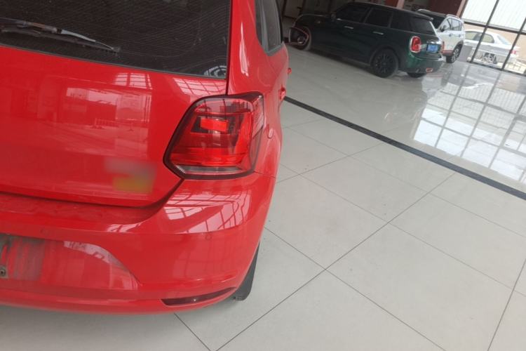 Used Volkswagen Polo 2016 1.6L Automatic Comfort Model Right Rear Taillight