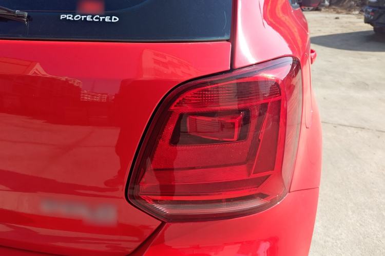 Used Volkswagen Polo 2016 1.6L Automatic Comfort Model Right Rear Taillight