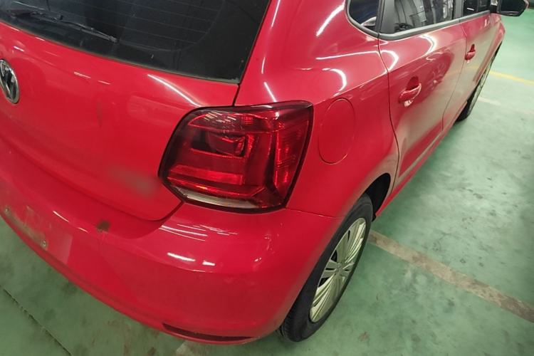 Used Volkswagen Polo 2016 1.6L Automatic Comfort Model Right Rear Taillight