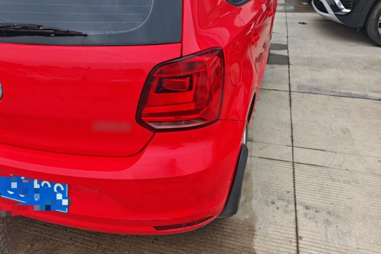 Used Volkswagen Polo 2016 1.4L Manual Fashion Model Right Rear Taillight