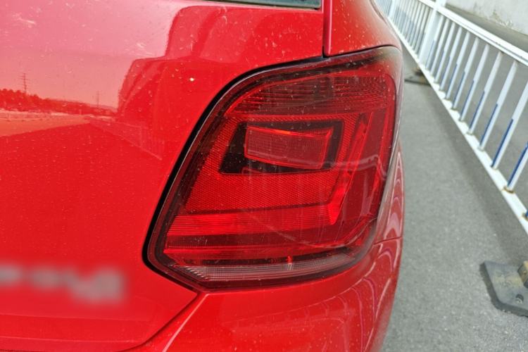 Used Volkswagen Polo 2016 1.6L Automatic Comfort Model Right Rear Taillight