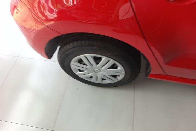 Used Volkswagen Polo 2016 1.4L Automatic Trendy Model Right Rear Wheel Hub