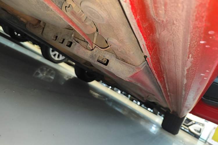 Used Volkswagen Polo 2016 1.6L Automatic Comfort Model Right Side Sill