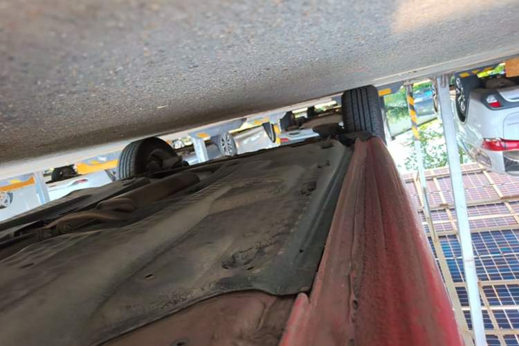 Used Volkswagen Polo 2016 1.6L Automatic Comfort Model Right Side Sill
