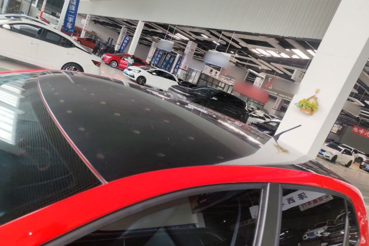 Used Volkswagen Polo 2016 1.4L Manual Fashion Model Roof