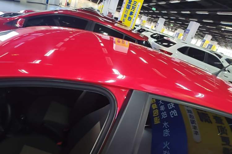 Used Volkswagen Polo 2016 1.4L Manual Fashion Model Roof