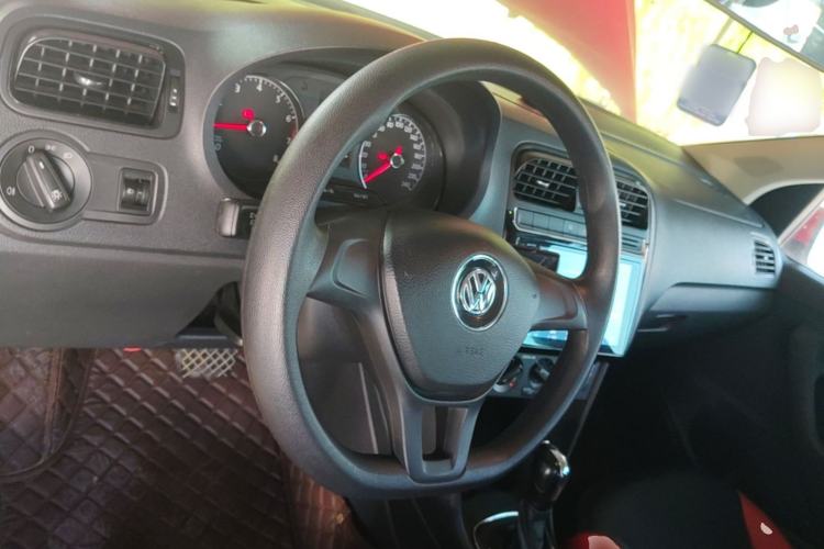 Used Volkswagen Polo 2016 1.4L Automatic Trendy Model Steering Wheel