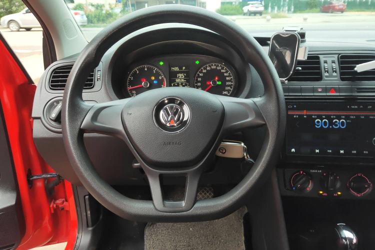 Used Volkswagen Polo 2016 1.4L Automatic Trendy Model Steering Wheel