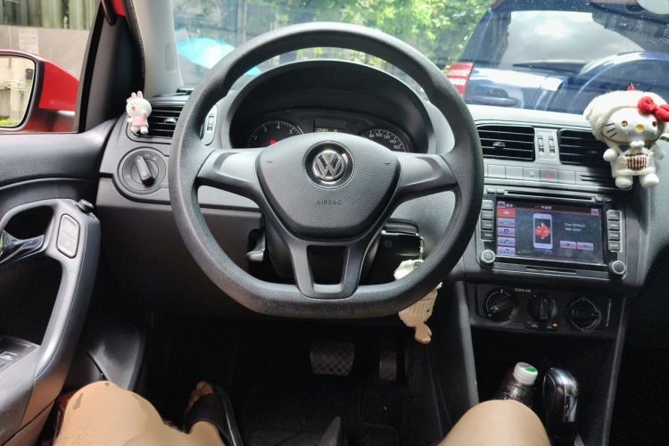 Used Volkswagen Polo 2016 1.4L Automatic Trendy Model Steering Wheel