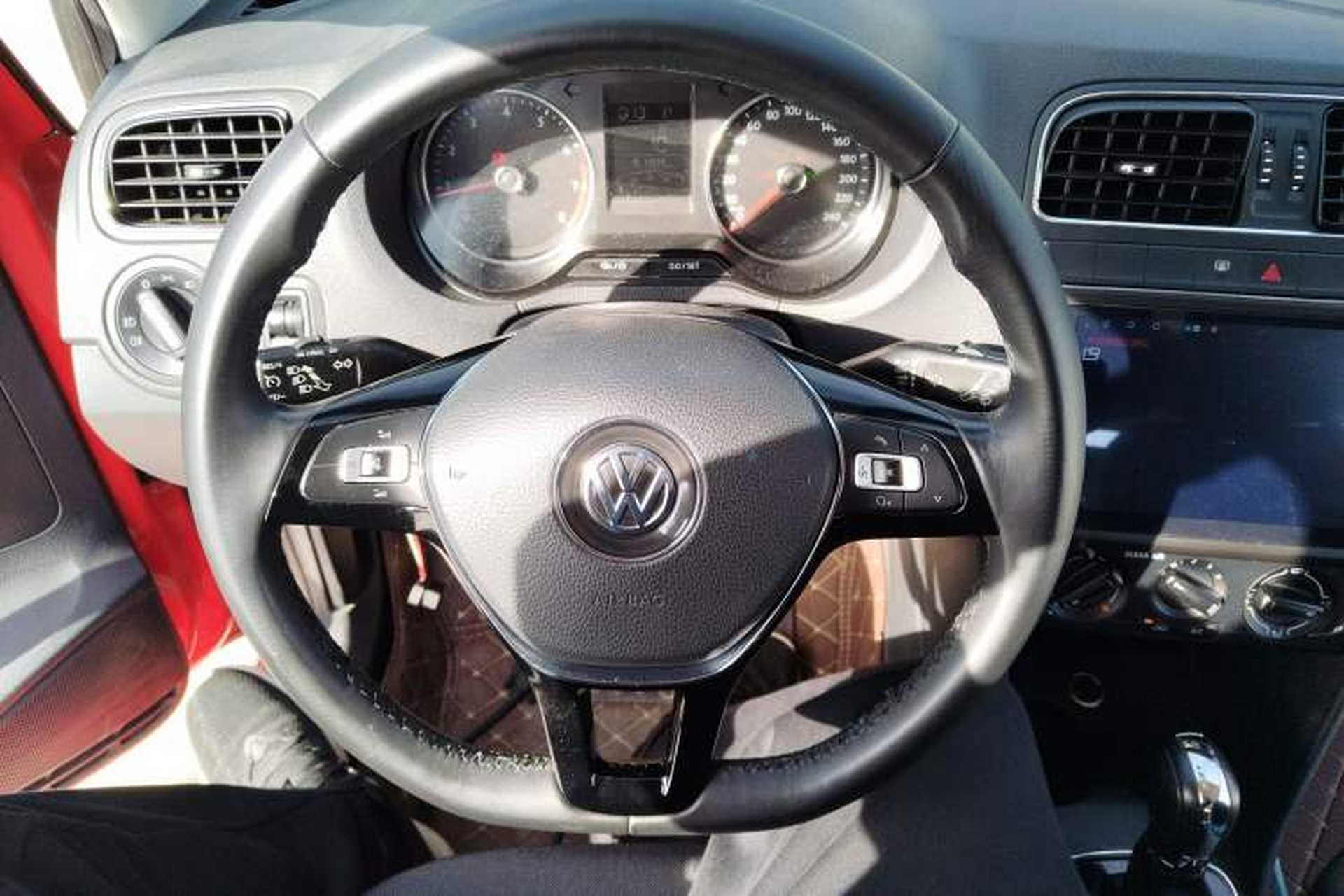 Used Volkswagen Polo 2016 1.6L Automatic Comfort Model Steering Wheel