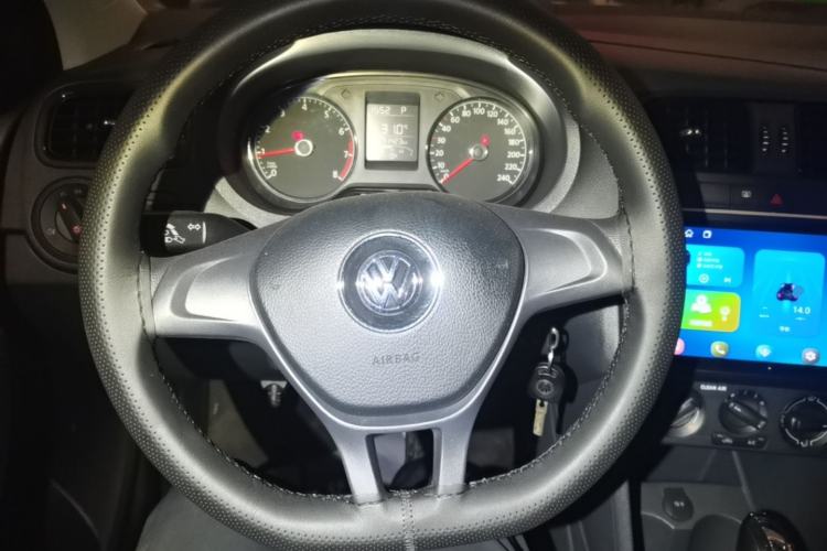Used Volkswagen Polo 2016 1.4L Automatic Trendy Model Steering Wheel
