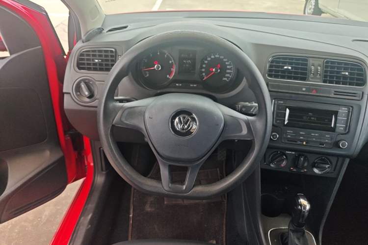 Used Volkswagen Polo 2016 1.4L Automatic Trendy Model Steering Wheel