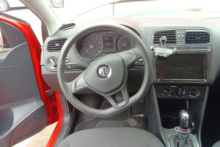 Used Volkswagen Polo 2016 1.4L Automatic Trendy Model Steering Wheel