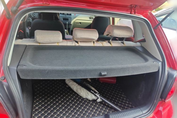 Used Volkswagen Polo 2016 1.6L Automatic Comfort Model Trunk