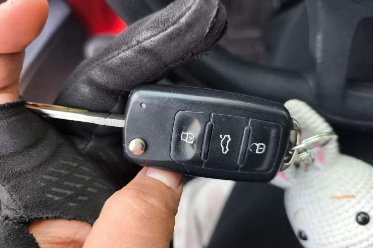 Used Volkswagen Polo 2016 1.4L Automatic Trendy Model Vehicle Key