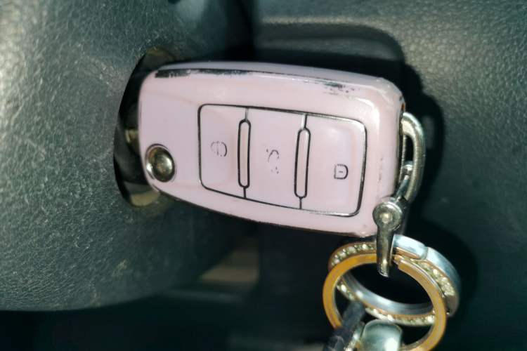 Used Volkswagen Polo 2016 1.6L Automatic Comfort Model Vehicle Key