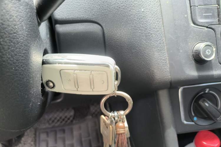 Used Volkswagen Polo 2016 1.6L Automatic Comfort Model Vehicle Key