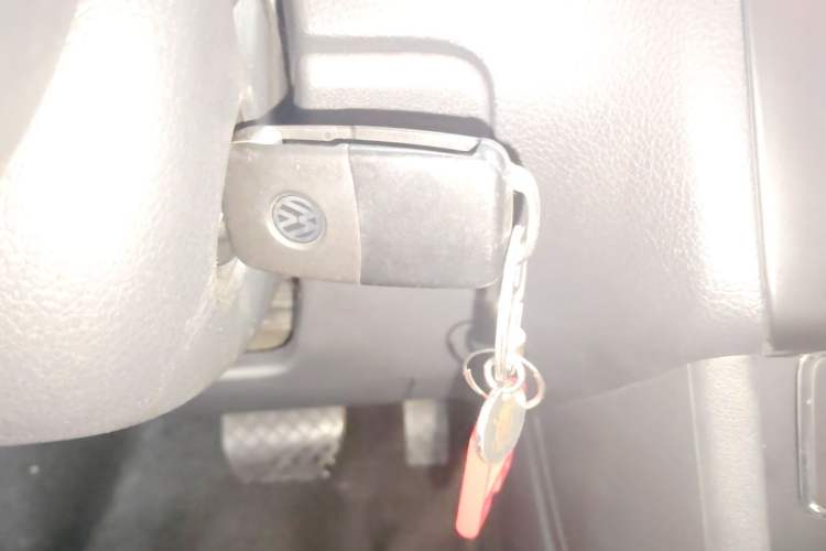 Used Volkswagen Polo 2016 1.6L Automatic Comfort Model Vehicle Key