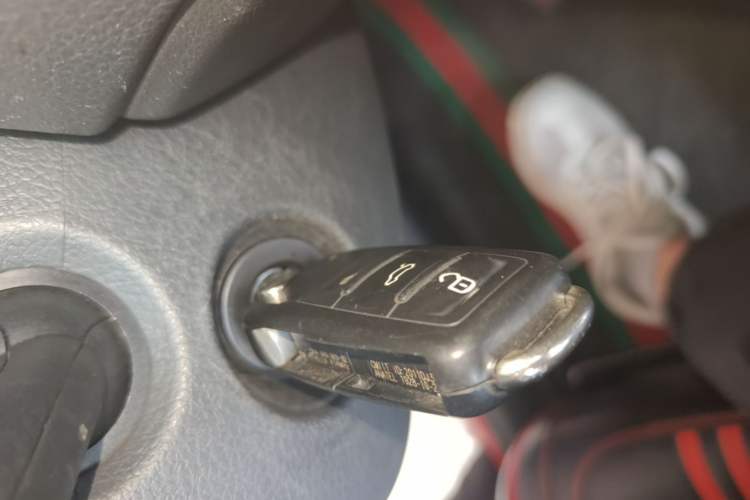 Used Volkswagen Polo 2016 1.6L Automatic Comfort Model Vehicle Key